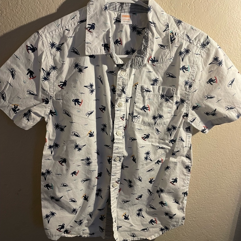 Gymboree Kids Short Sleeve Shirt w/pocket-large 10-12 surfer/waves/palm trees